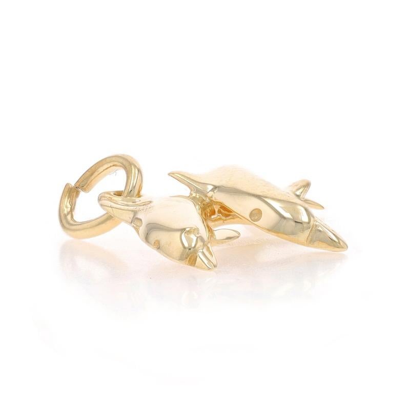 Yellow Gold Jumping Dolphins Pendant - 14k Ocean Life Beach Sea Bahamas In Excellent Condition For Sale In Greensboro, NC
