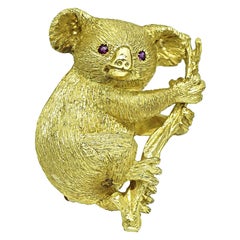 Épingle en or jaune à l'effigie de l'ours Koala
