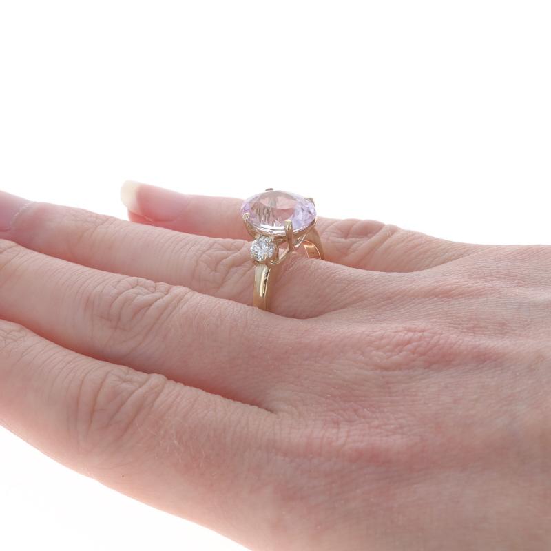 Women's Yellow Gold Kunzite Diamond Ring - 14k Oval 5.99ctw For Sale