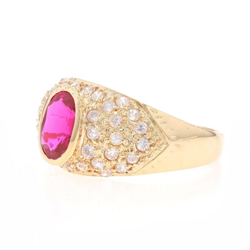 Anello in oro giallo con rubino e zirconi creati dal laboratorio - 14k Oval 2.23ctw In condizioni ottime in vendita a Greensboro, NC