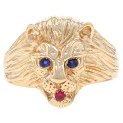 Bague chat en or jaune 14 carats, saphir, rubis et tête de lion fabriqués en laboratoire