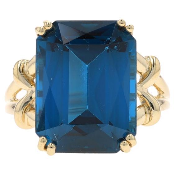 Yellow Gold Lab-Created Spinel Cocktail Solitaire Ring - 10k Rect Mixed 13.21ct