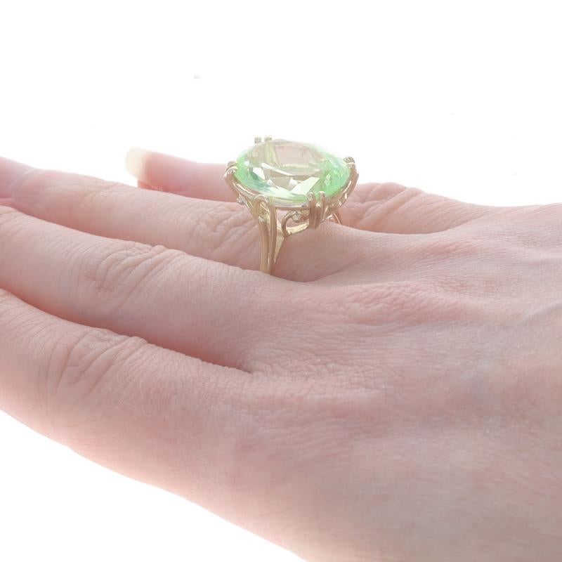 Gelbgold Lab-Created Spinell Cocktail Solitär Ring - 14k Mixed Oval 11,20ct Damen im Angebot