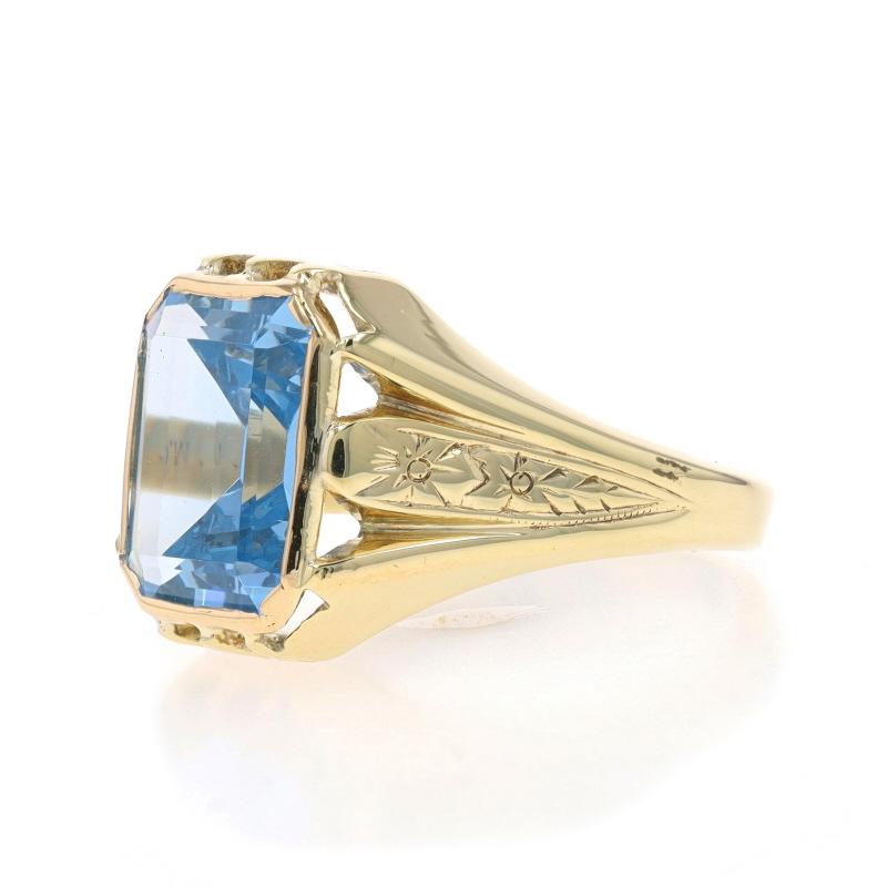 Yellow Gold Lab-Created Spinel Vintage Cocktail Ring 10k Rect Step 10.45ct 6.5 In Excellent Condition For Sale In Greensboro, NC