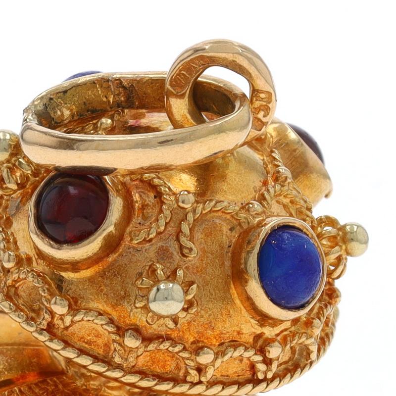 Gelbgold Lapis Lazuli Koralle Vintage Etruscan Charm 18k Runde & Oval Cabochon Damen im Angebot