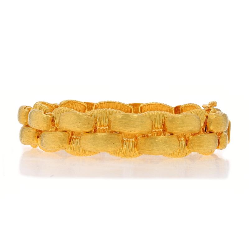 Bracelet à maillons en or jaune - 18k Brushed & Etched Pour femmes en vente