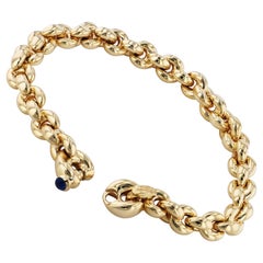 Yellow Gold Link Bracelet with Sapphire Cabochon Clasp