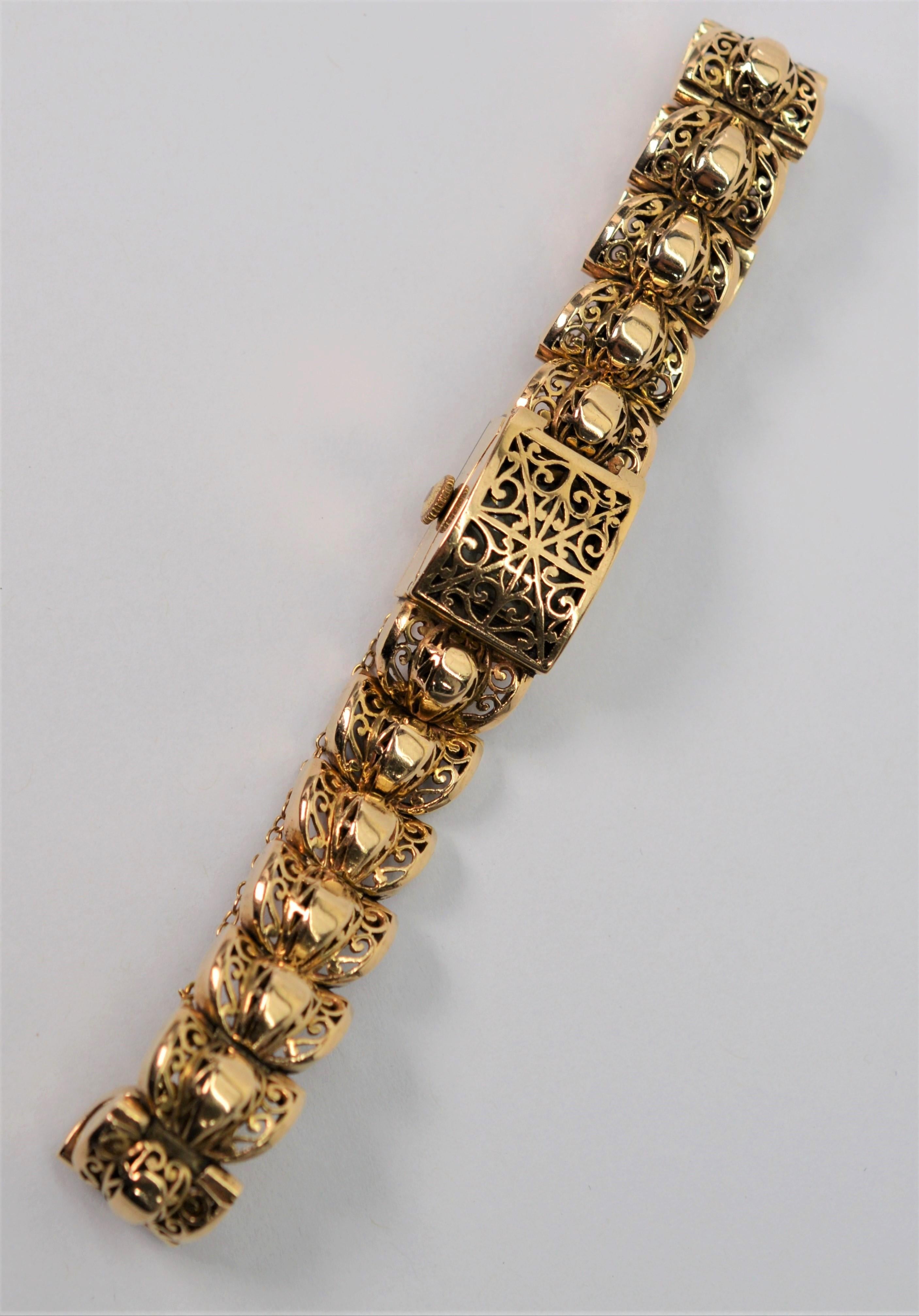 Bracelet de montre à cadran dissimulé à maillons en or jaune de Rosieres Geneva Pour femmes en vente