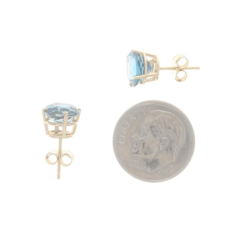 Yellow Gold London Blue Topaz Stud Earrings - 14k Round 5.00ctw Pierced In Excellent Condition For Sale In Greensboro, NC