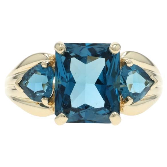 Bague trois pierres en or jaune avec topaze bleue de Londres - 14k Emeraude et coeur 5.20ctw