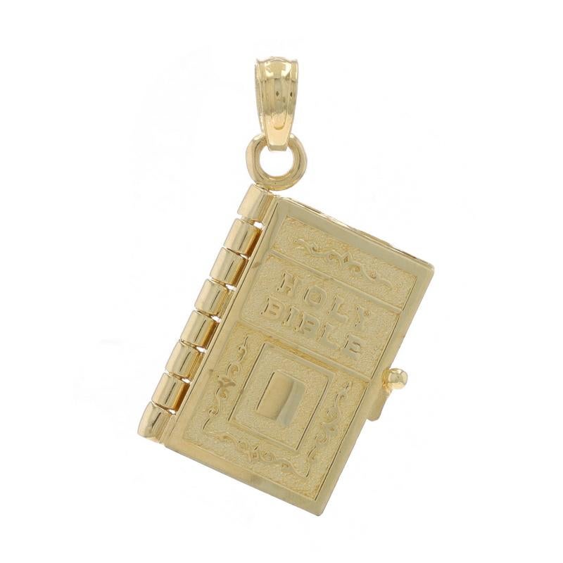 Metallgehalt: 14k Gelbgold

Thema: Vaterunser, Heilige Bibel
Merkmale: Der klappbare Charme öffnet sich und enthüllt das Vaterunser im Inneren.

Messungen

Höhe (ab stationärem Bügel): 27/32