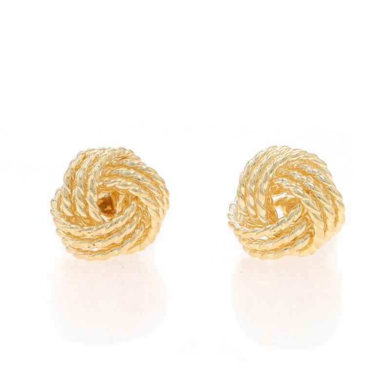 Contenu du métal : Or jaune 14k

Style : Goujon
Type de fermeture : Fermeture papillon
Thème : Nœud
Caractéristiques : Détails texturés en corde

Mesures

Haut : 13/32