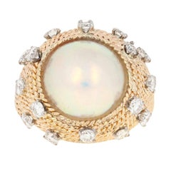 Yellow Gold Mabe Pearl and Diamond Ring, 14 Karat Round Brilliant 1.92 Carat