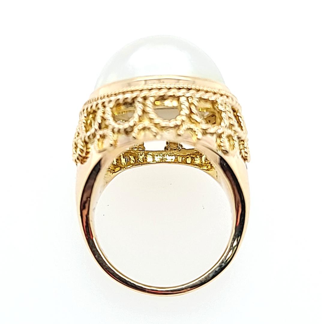 Cabochon Yellow Gold Mabe Pearl Cocktail Ring For Sale