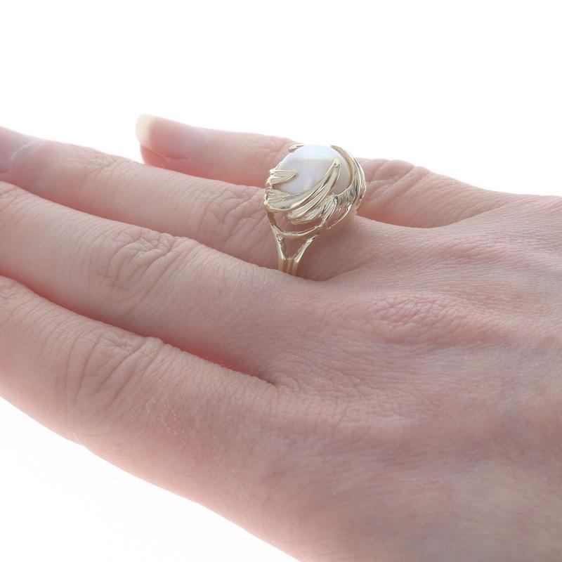 Bead Yellow Gold Mabe Pearl Cocktail Solitaire Ring - 10k Swirl Wave