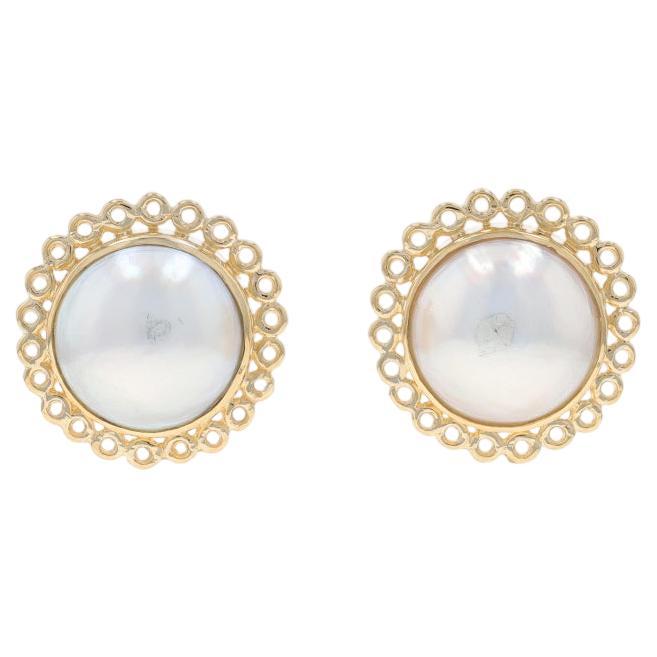 Yellow Gold Mabe Pearl Large Stud Earrings - 14k Scallop Lace Pierced For Sale