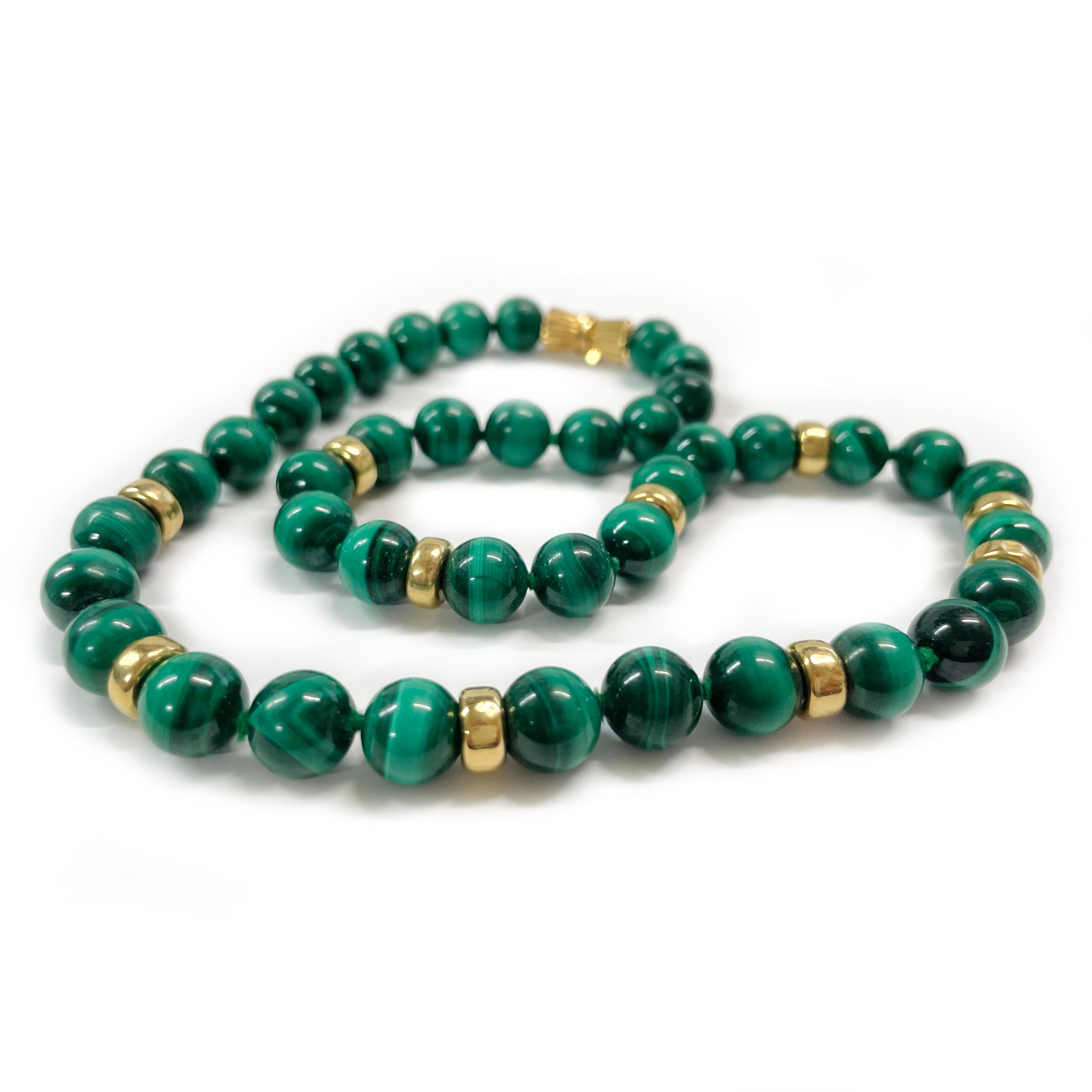 Retro Yellow Gold Malachite Beaded Necklace For Sale