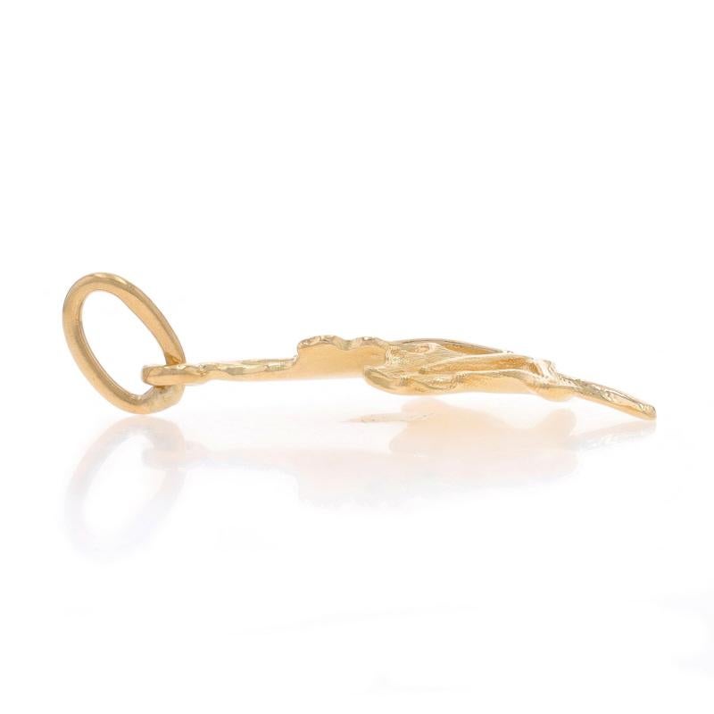 Pendentif feuille d'érable en or jaune - 14k Foliage Excellent état - En vente à Greensboro, NC