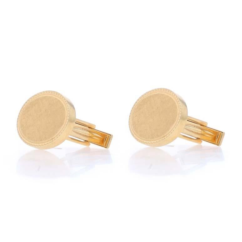 Yellow Gold Men's Cufflinks - 14k Oval Crosshatch Textured In Good Condition For Sale In Greensboro, NC