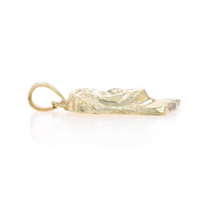 Pendentif Jésus en or jaune pour homme - 10k Couronne d'épines Excellent état - En vente à Greensboro, NC