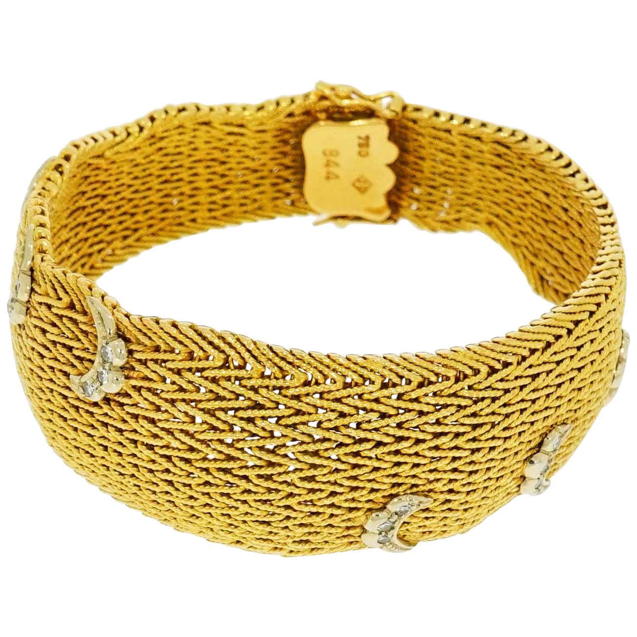 Yellow Gold Mesh Bracelet with Diamond Swirls