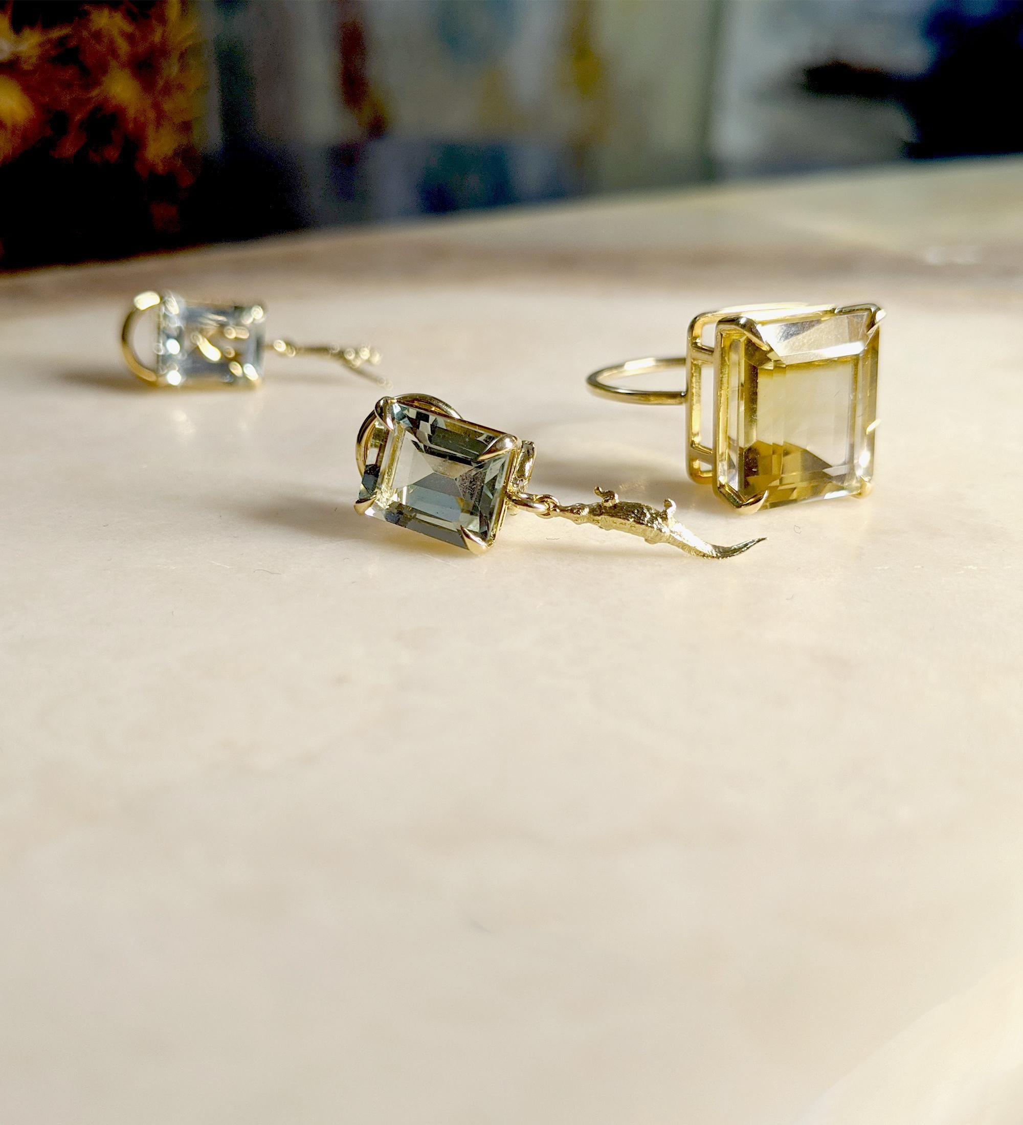 Yellow Gold Mesopotamia Stud Earrings by Artist with Light Green Quartzes For Sale 1