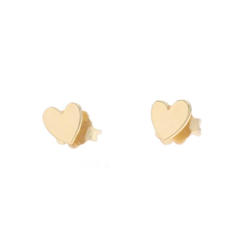 Orecchini a perno a cuore in oro giallo 14k Love Pierced In condizioni ottime in vendita a Greensboro, NC