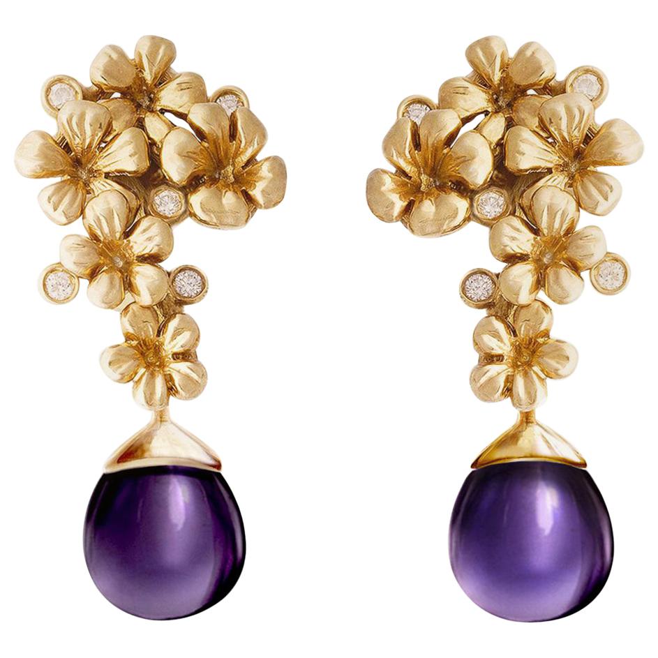 Yellow Gold Contemporary Plum Blossom Cocktail Stud Earrings with Diamonds For Sale