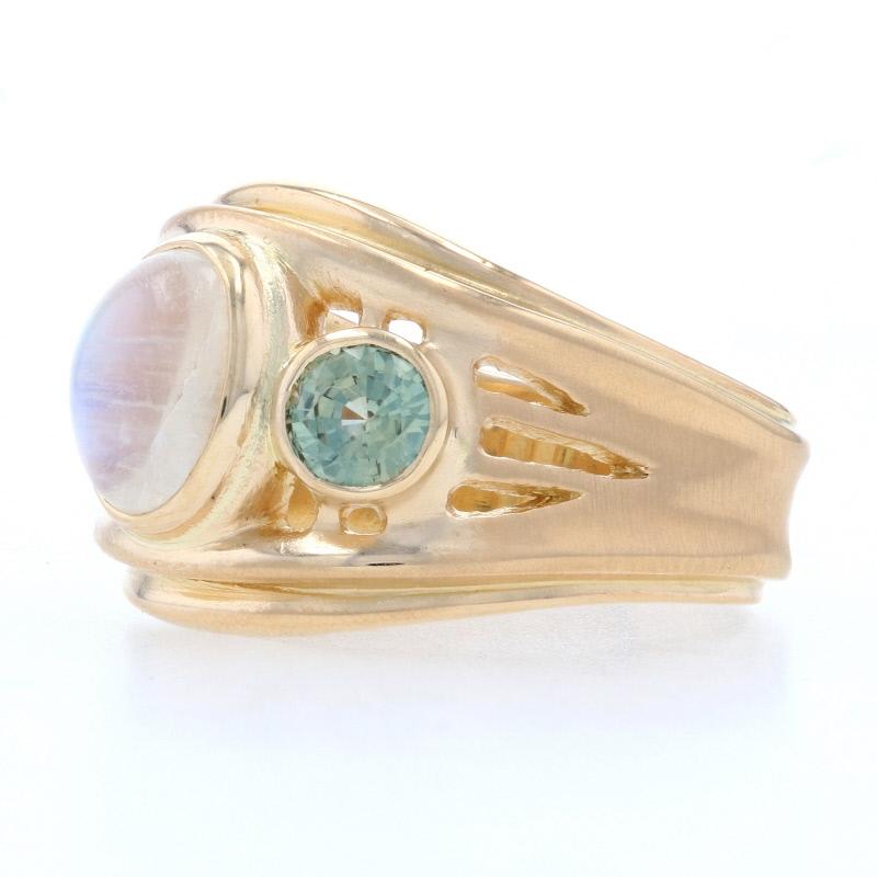 18k yellow gold olive green moonstone cabochon ring