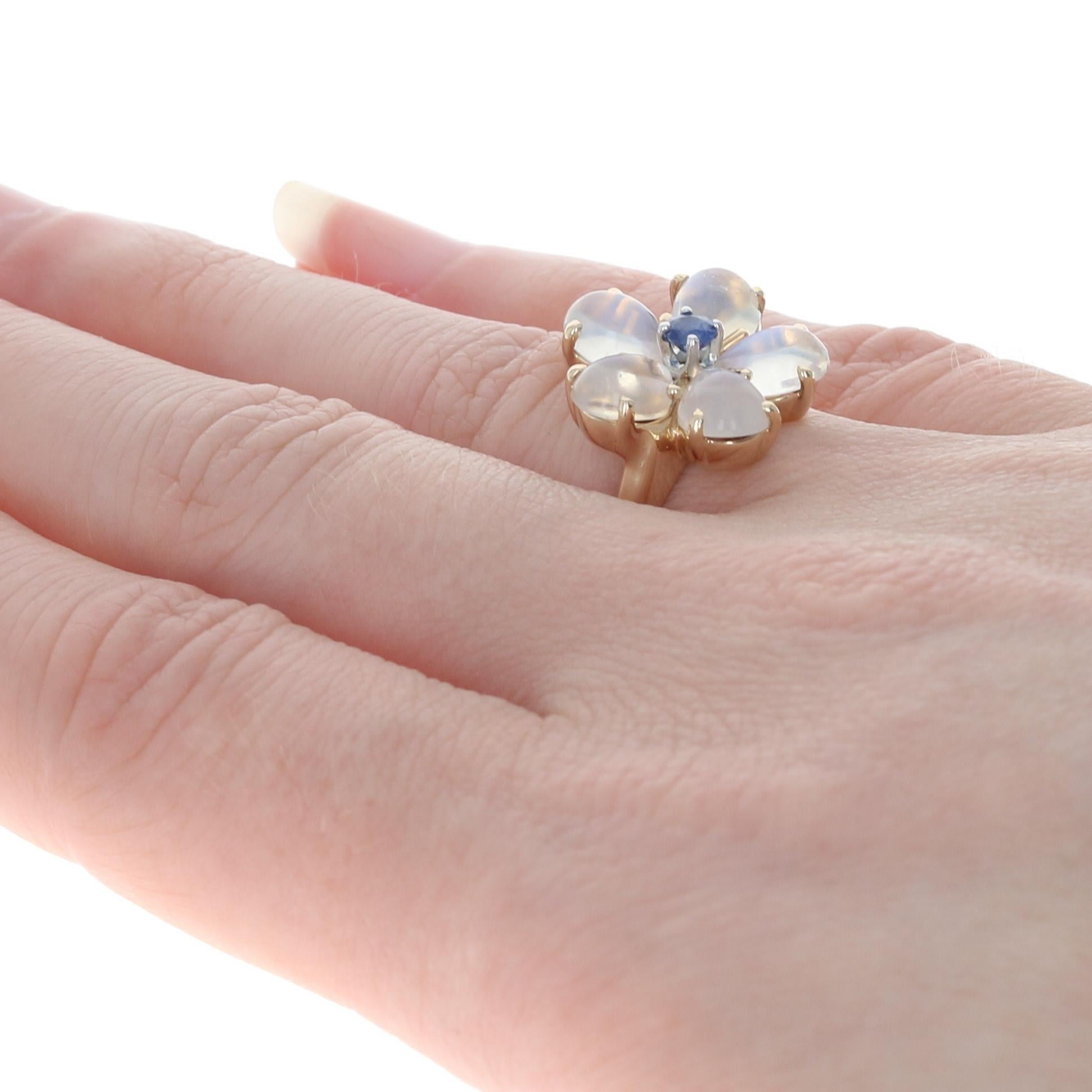 Yellow Gold Moonstone & Sapphire Flower Blossom Halo Ring, 14k Cabochon 3.65ctw In Excellent Condition In Greensboro, NC