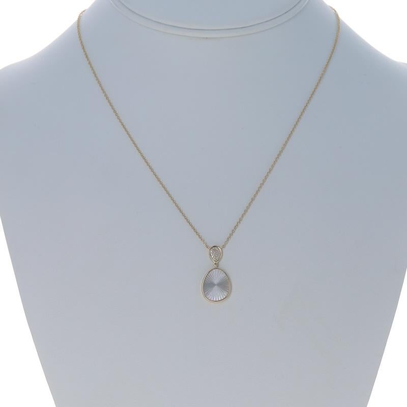 Yellow Gold Mother of Pearl Diamond Starburst Pendant Necklace 17 3/4