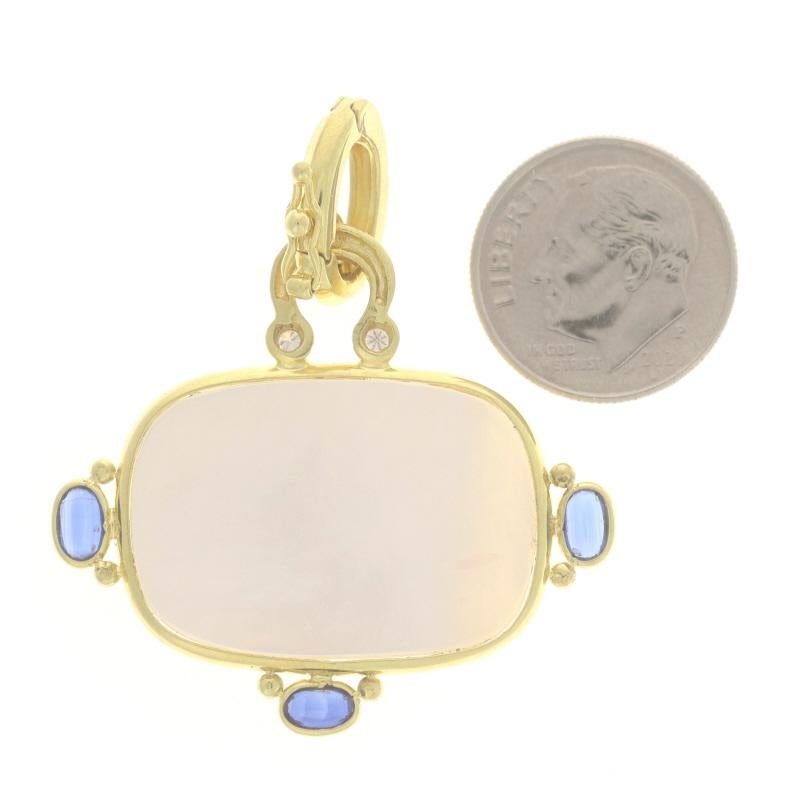 Colgante de oro amarillo madreperla cristal veneciano cianita realzador 14k camafeo Corte oval en venta