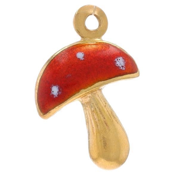 Breloque champignon en or jaune 18k Fungi
