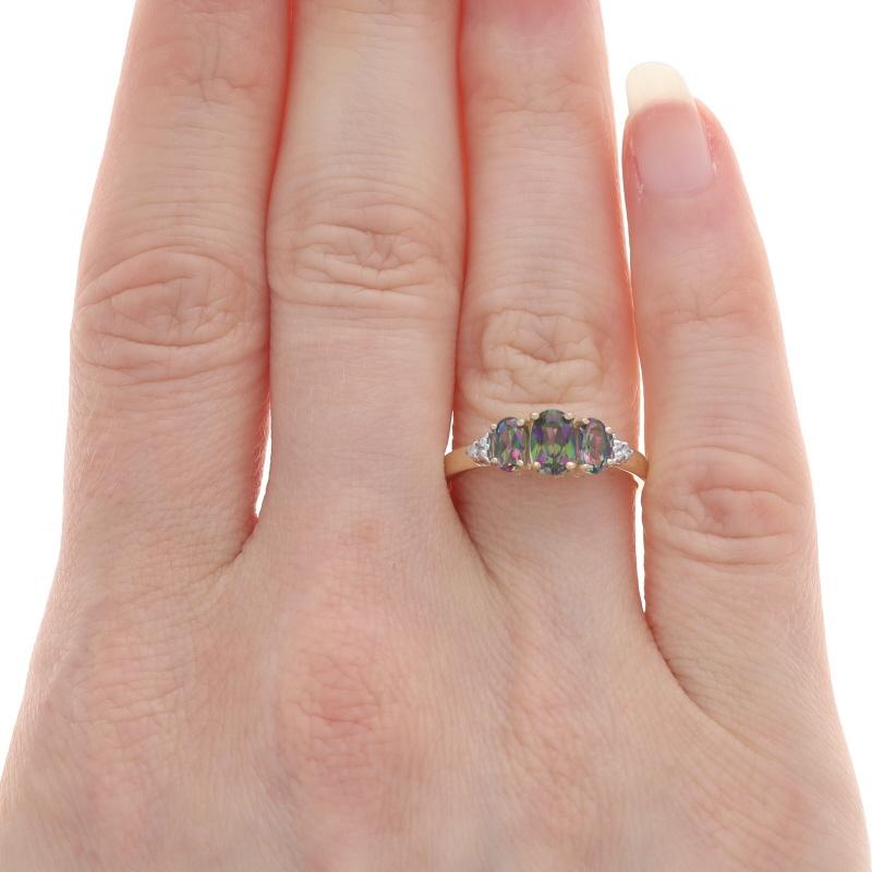 Gelbgold Mystic Topas Diamantring - 10k Oval 1,13ctw Dreistein-Diamant (Ovalschliff)