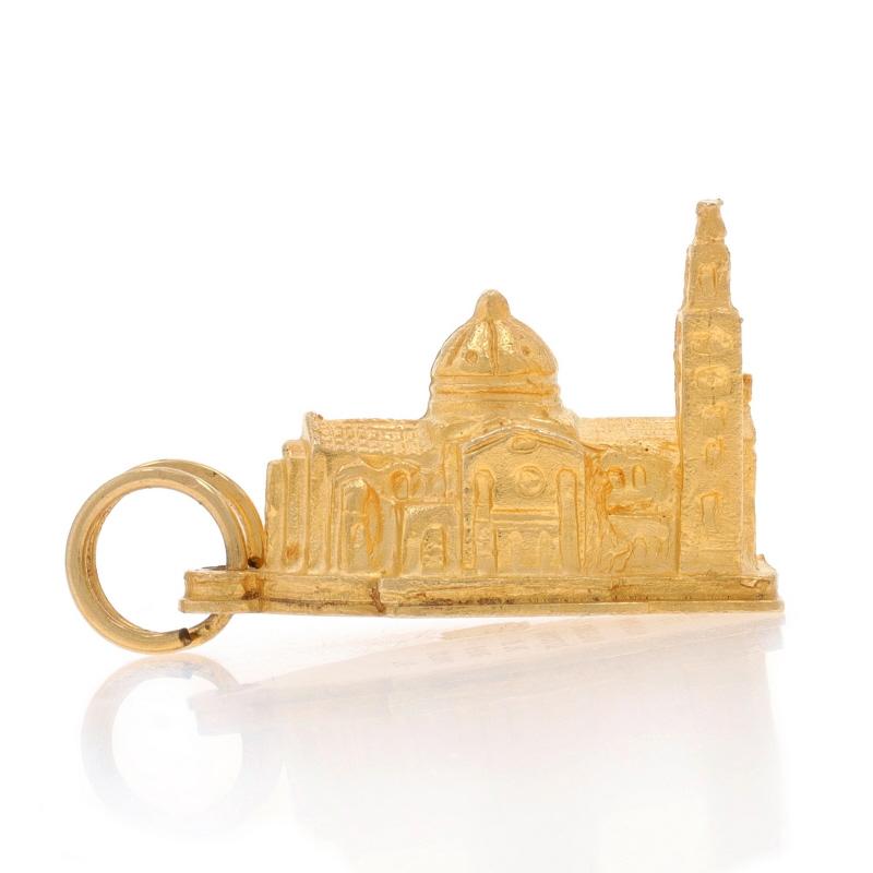 Metal Content: 14k Yellow Gold

Theme: National Shrine of the Immaculate Conception, Washington DC, Catholic Basilica

Measurements

Tall (from stationary bail): 27/32