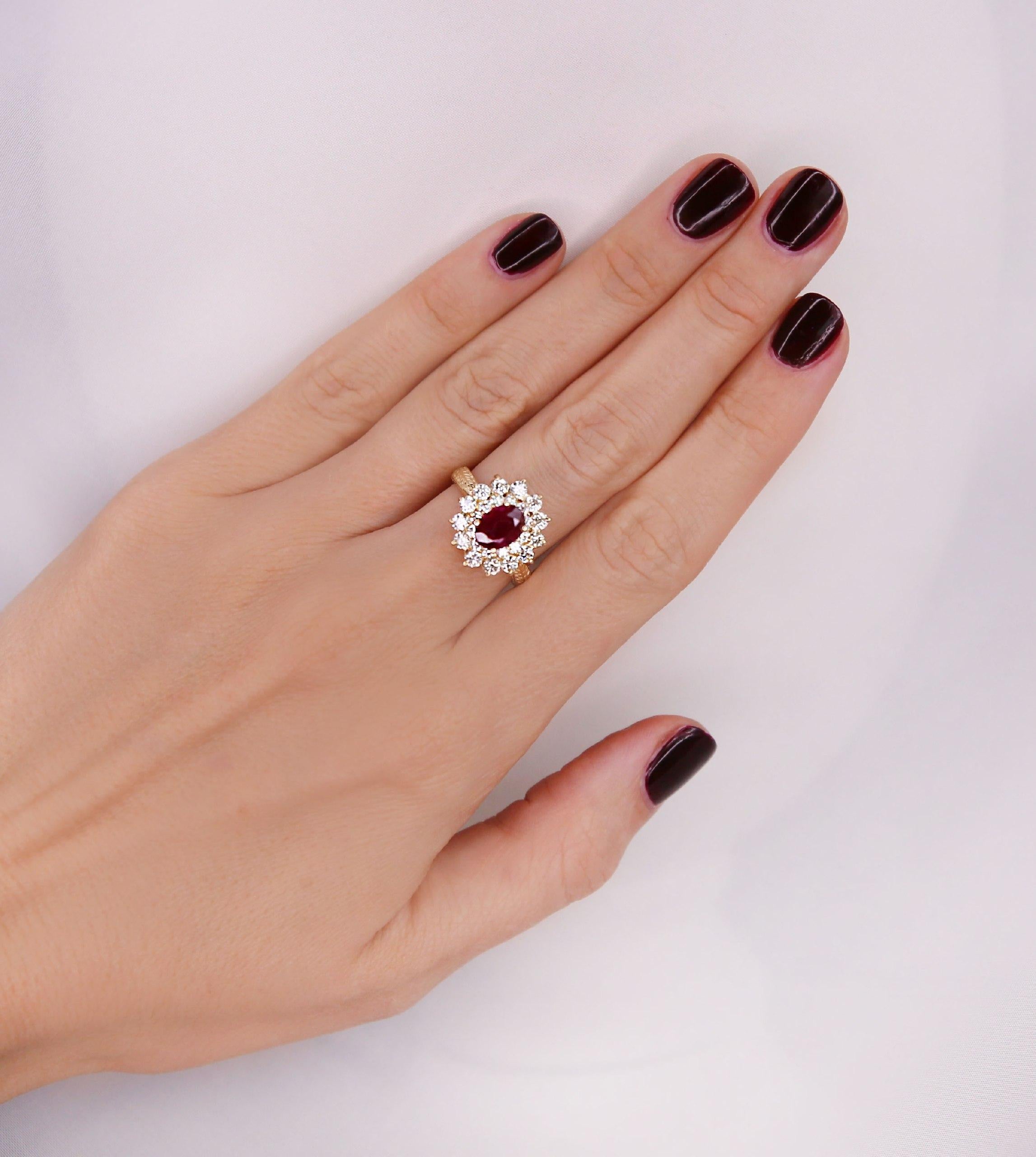 Modern Yellow Gold Natural Ruby Diamond Ring for Her For Sale