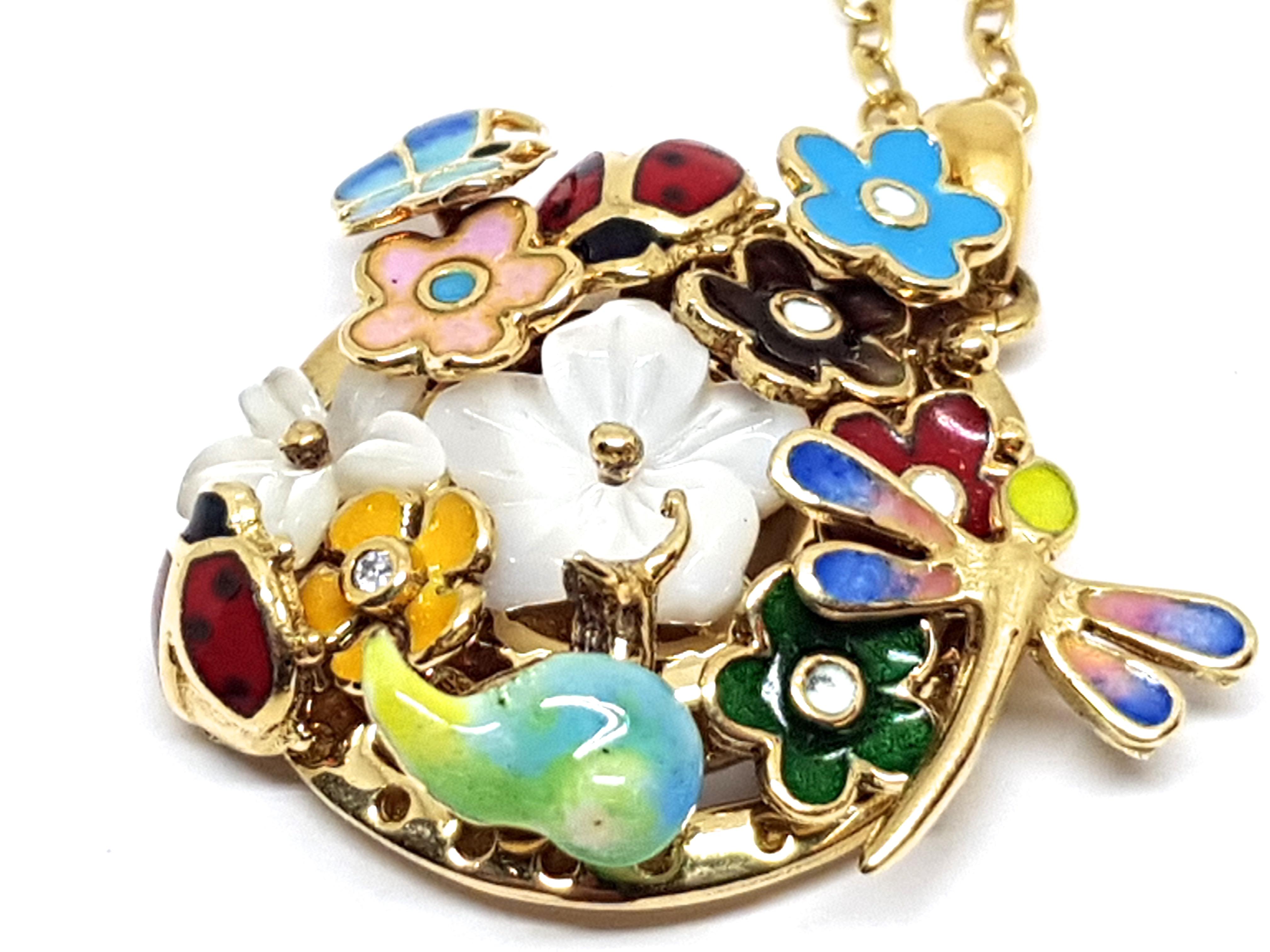 Yellow Gold Necklace Mother of Pearl Diamond Multi-Color Enamel Pendant For Sale 2