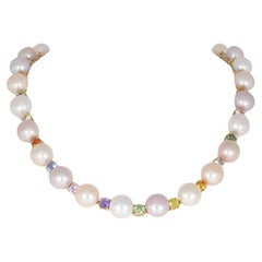 Yellow Gold Necklace with Pearls and Multicolored Sapphires