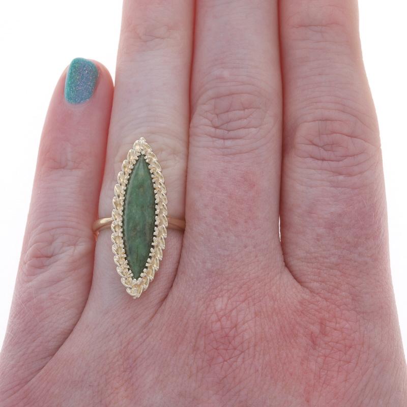 Anillo Solitario Cóctel de Jade Nefrita en Oro Amarillo - 10k Marquesa Cabujón Cuerda Corte marquesa en venta