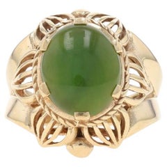 Yellow Gold Nephrite Jade Cocktail Solitaire Ring - 10k Oval Cabochon Flower