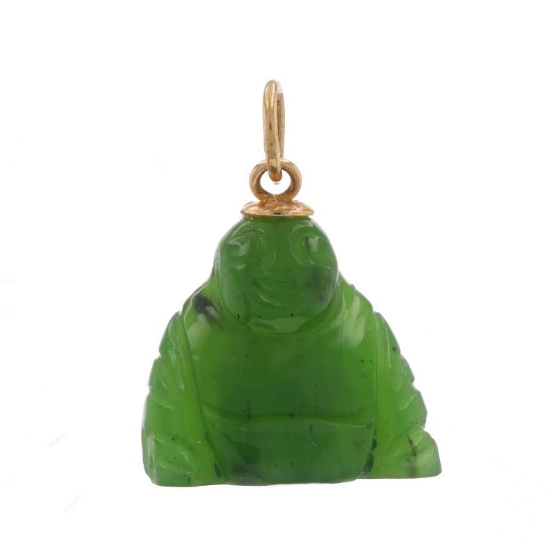 Contenu du métal : Or jaune 14k

Informations sur les pierres

Jade néphrite naturel
Coupe : Sculpté
Couleur : Vert

Thème : Bouddha joyeux

Mesures

Hauteur (à partir de l'attache fixe) : 23/32