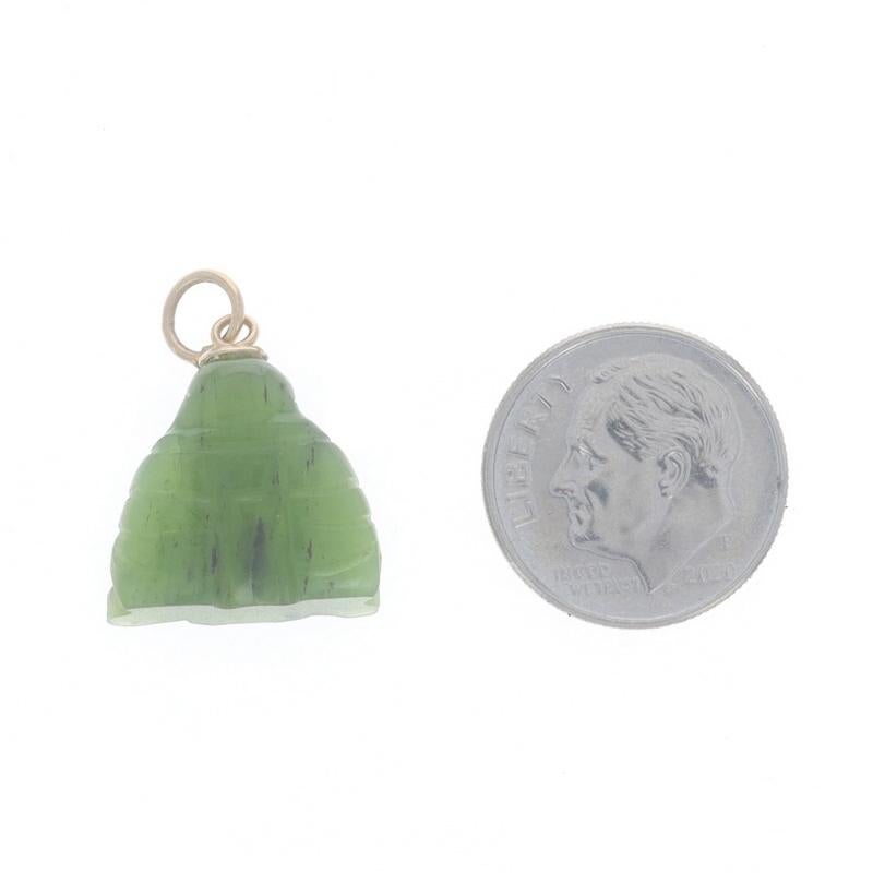 Pendentif Bouddha joyeux en or jaune et jade néphrite sculpté 14 carats Excellent état - En vente à Greensboro, NC