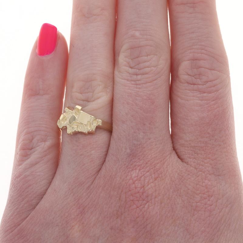 Gelbgold Nugget Aussage Ring 14k im Zustand „Hervorragend“ im Angebot in Greensboro, NC