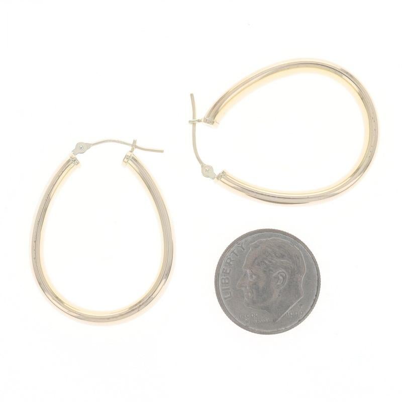 Pendientes de aro ovalados oblongos de oro amarillo 14k Chunky perforados en Excelente estado para la venta en Greensboro, NC