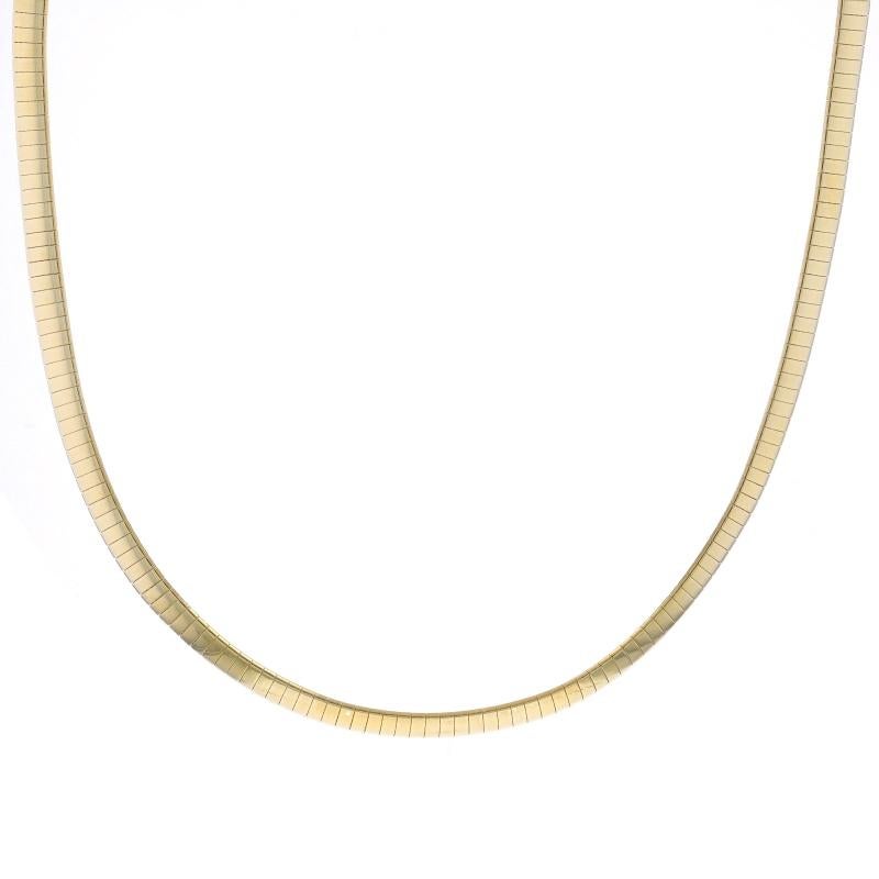 Metal Content: 14k Yellow Gold

Chain Style: Omega
Necklace Style: Chain
Fastening Type: Tab Box Clasp with One Side Safety Clasp

Measurements

Inner Circumference: 16