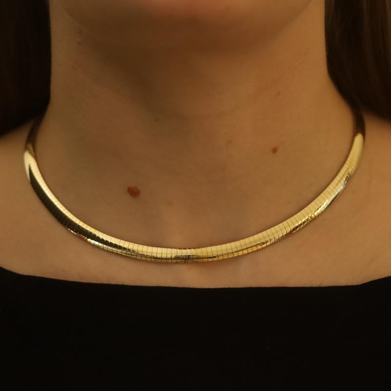 Women's Yellow Gold Omega Chain Necklace 16
