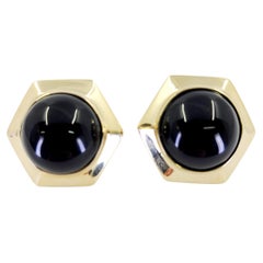 Yellow Gold Onyx Cabochon Earrings