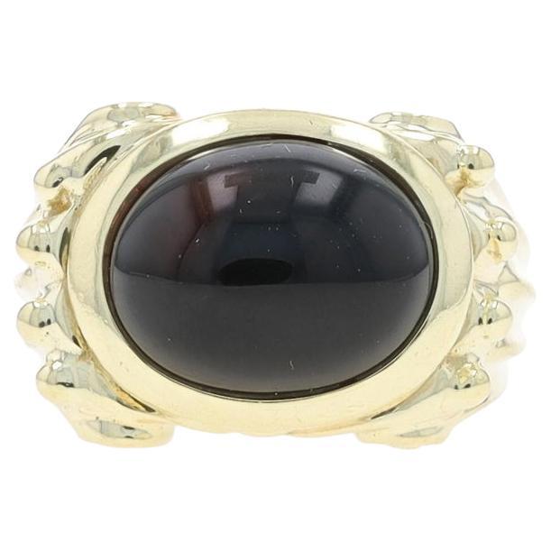 Yellow Gold Onyx Cocktail Solitaire Ring - 14k Cabochon Scroll Motif East-West For Sale