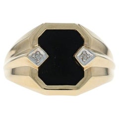 Yellow Gold Onyx Diamond Men's Ring - 10k
