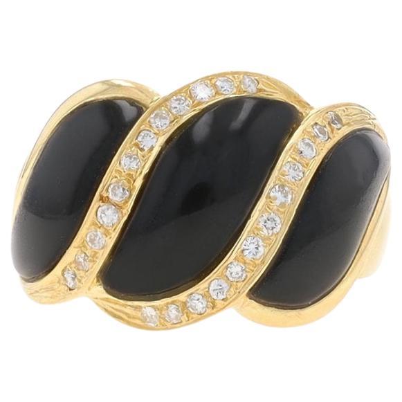Yellow Gold Onyx Diamond Ring - 18k .20ctw Three-Stone Sz 6 3/4 For Sale